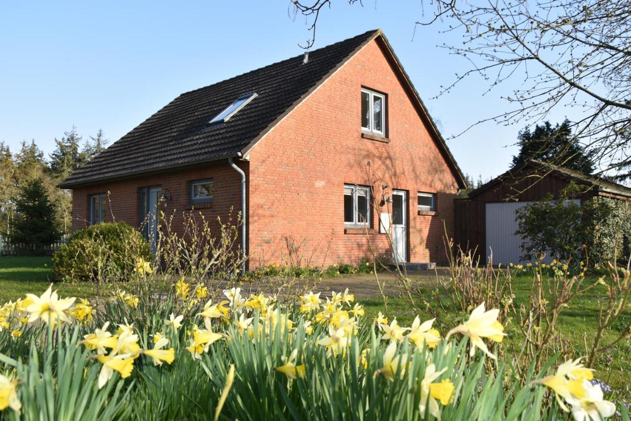 Ferienhaus Mit Garten In Nordseenaehe Langenhorn Kültér fotó